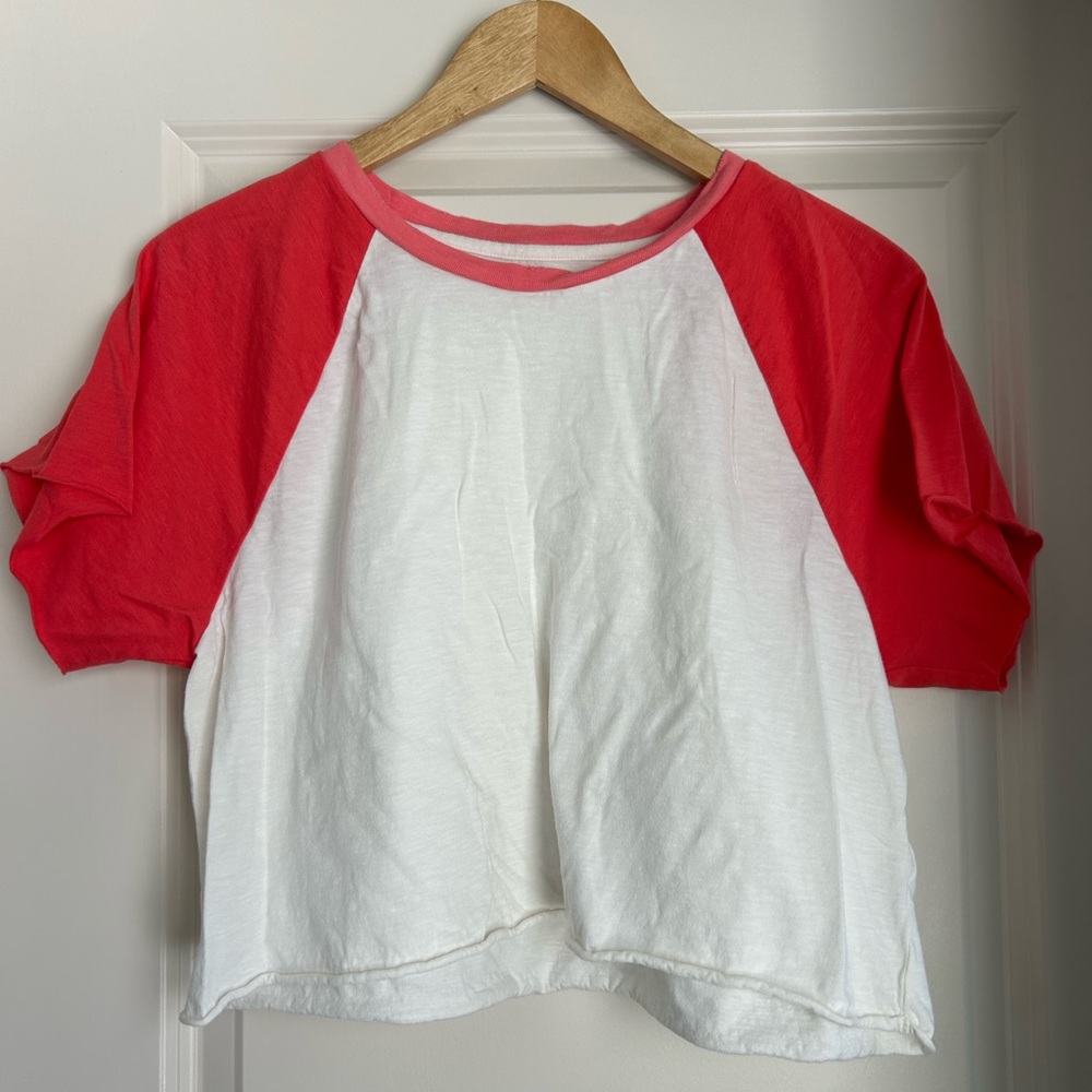 💕Aerie Pink and White Crop Tee💕